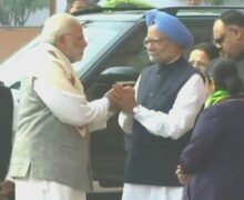 आमने-सामने आए दो प्रधानमंत्री, ऐसे थामा एक दूसरे का हाथ