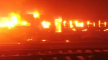 बिहार में हुआ “द बर्निंग ट्रेन” जैसा हादसा…इंजन के साथ 6 बोगियां जलकर खाक